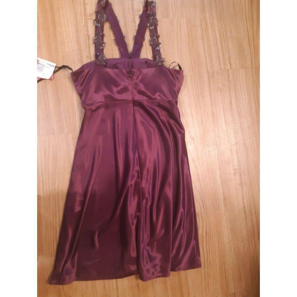 3 for $60 Morgan & Co Purple Plum V Neck Beaded Sequins Smal - Picture 5 of 5